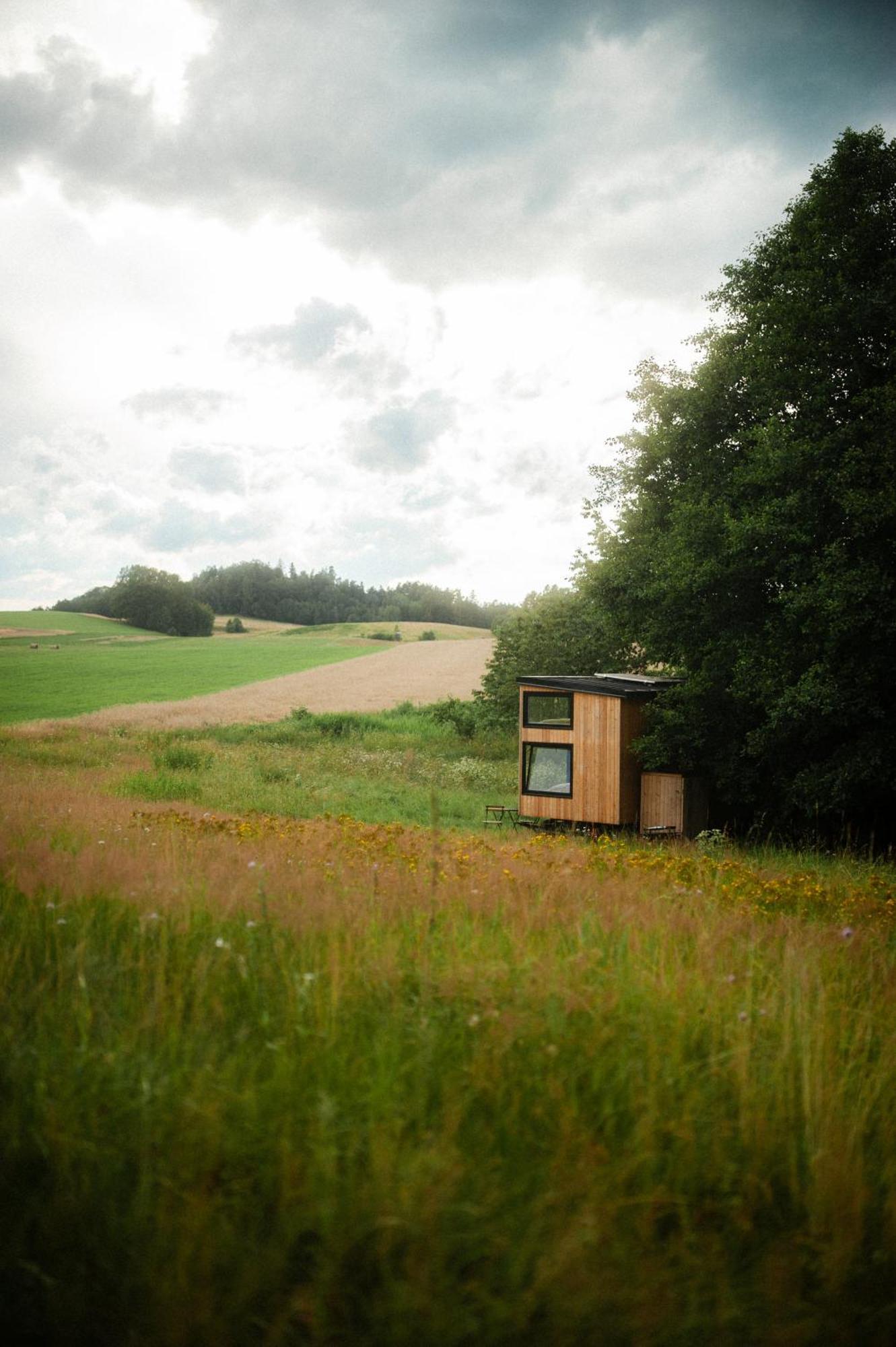 Vcelin Mueslivna Jablonne v Podjestedi Exterior foto